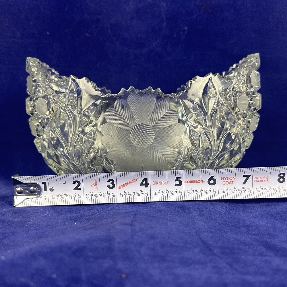 Vintage Clear Crystal Floral Bowl Scalloped Rim Frosted Daisy Free Shipping